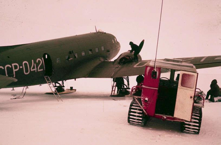 Ian McNaughton and plane