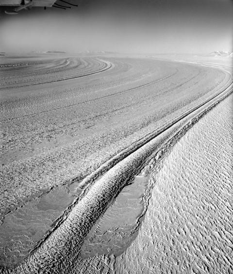 1956 Lambert Glacier – first seen by John Seaton, 28 November 1956 © Ric Ruker/ 1960 party Lambert Glacier – first seen by John Seaton, 28 November 1956 ( Ric Ruker, Australian Antarctic Division)