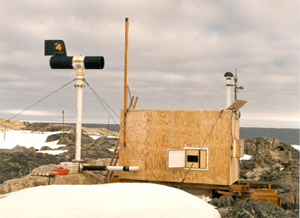 P14-Wilkes-Spherics-Hut