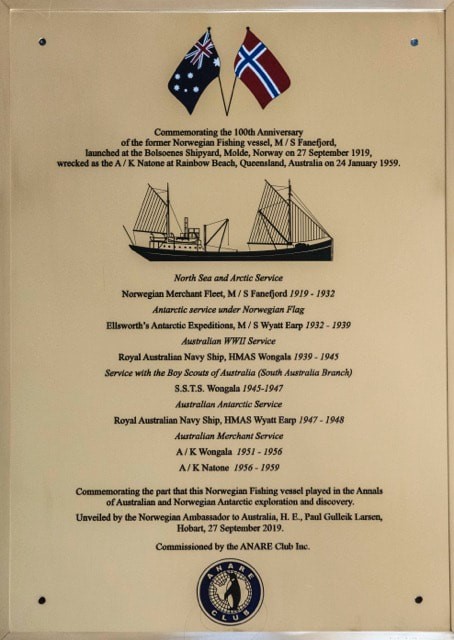 Anniversary plaque presented to the Maritime Museum of Tasmania Anniversary plaque presented to the Maritime Museum of Tasmania